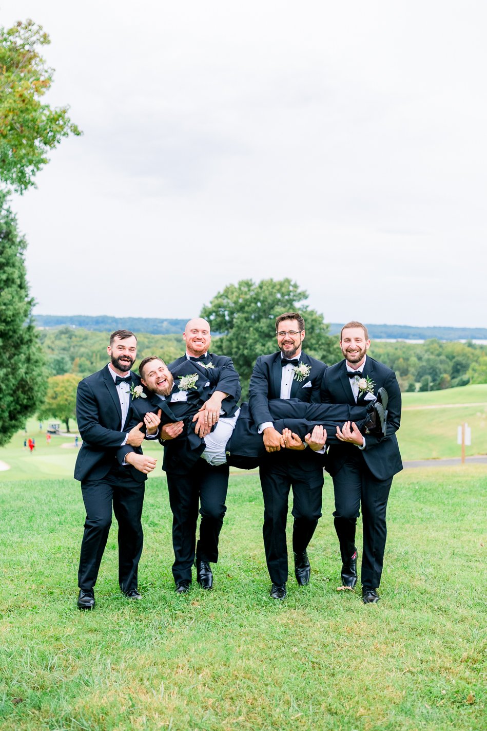 WicomicoGolfCourse_FallWedding_southernmarylandphotographer_fredericksburgweddingphotographer_youseephotography_blog_NatalieSam_pic102.jpg