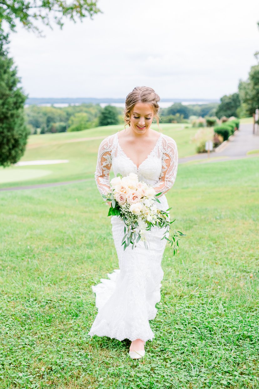 WicomicoGolfCourse_FallWedding_southernmarylandphotographer_fredericksburgweddingphotographer_youseephotography_blog_NatalieSam_pic113.jpg