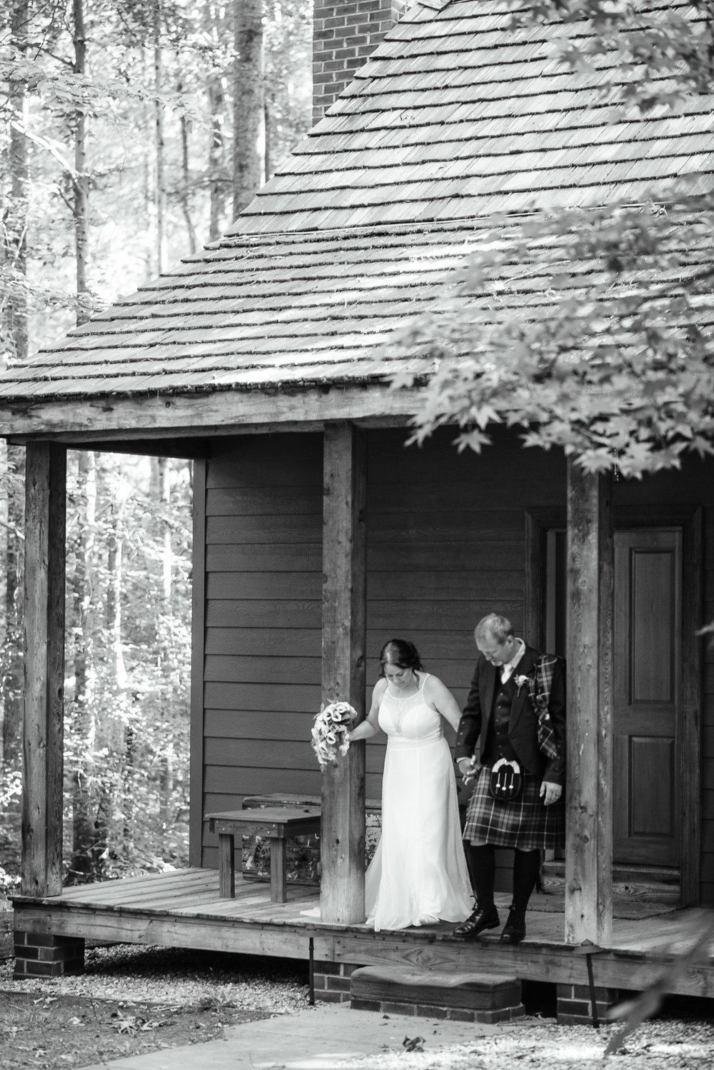 StevensonRidge_SummerWedding_FredericksburgWeddingPhotographer_youseephotography_FrancieBrad_blog_pic101.jpg