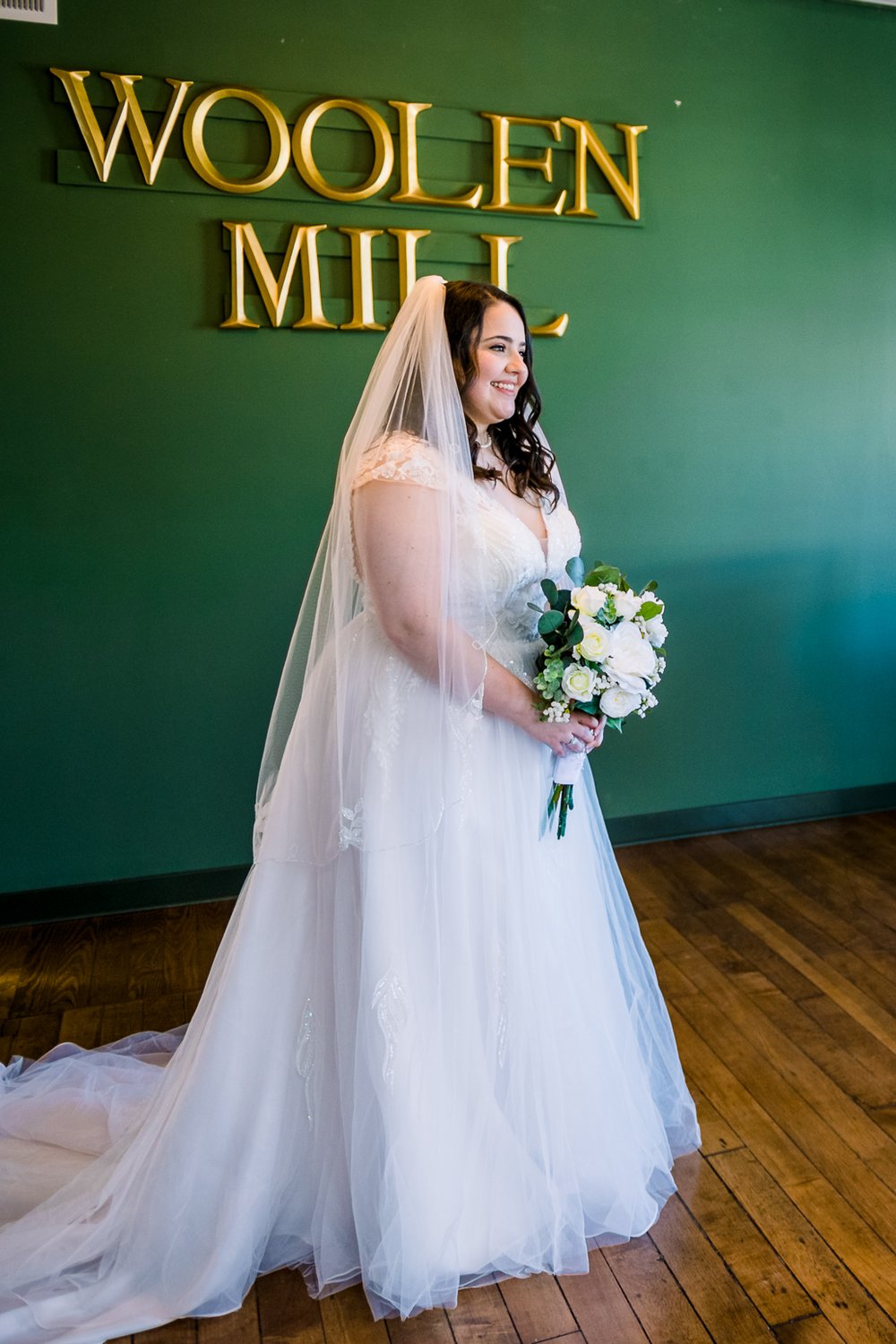 WoolenMill_TheSIlkMill_WinterWedding_FredericksburgWeddingVenue_DowntownFredericksburg_VirginiaWeddingVenue_youseephotography_pic32.jpg