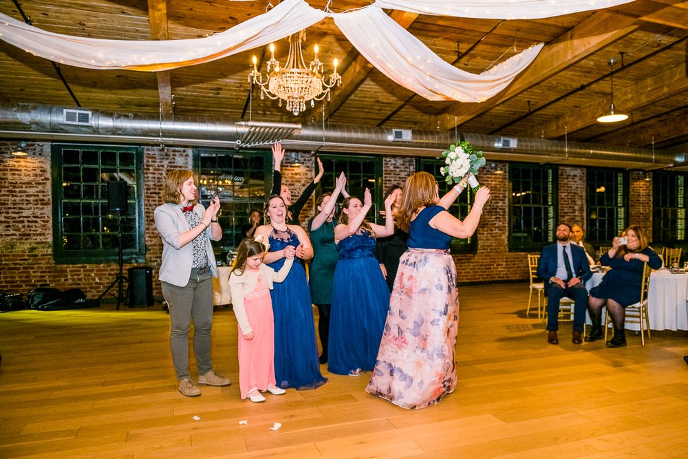 WoolenMill_TheSIlkMill_WinterWedding_FredericksburgWeddingVenue_DowntownFredericksburg_VirginiaWeddingVenue_youseephotography_pic254.jpg