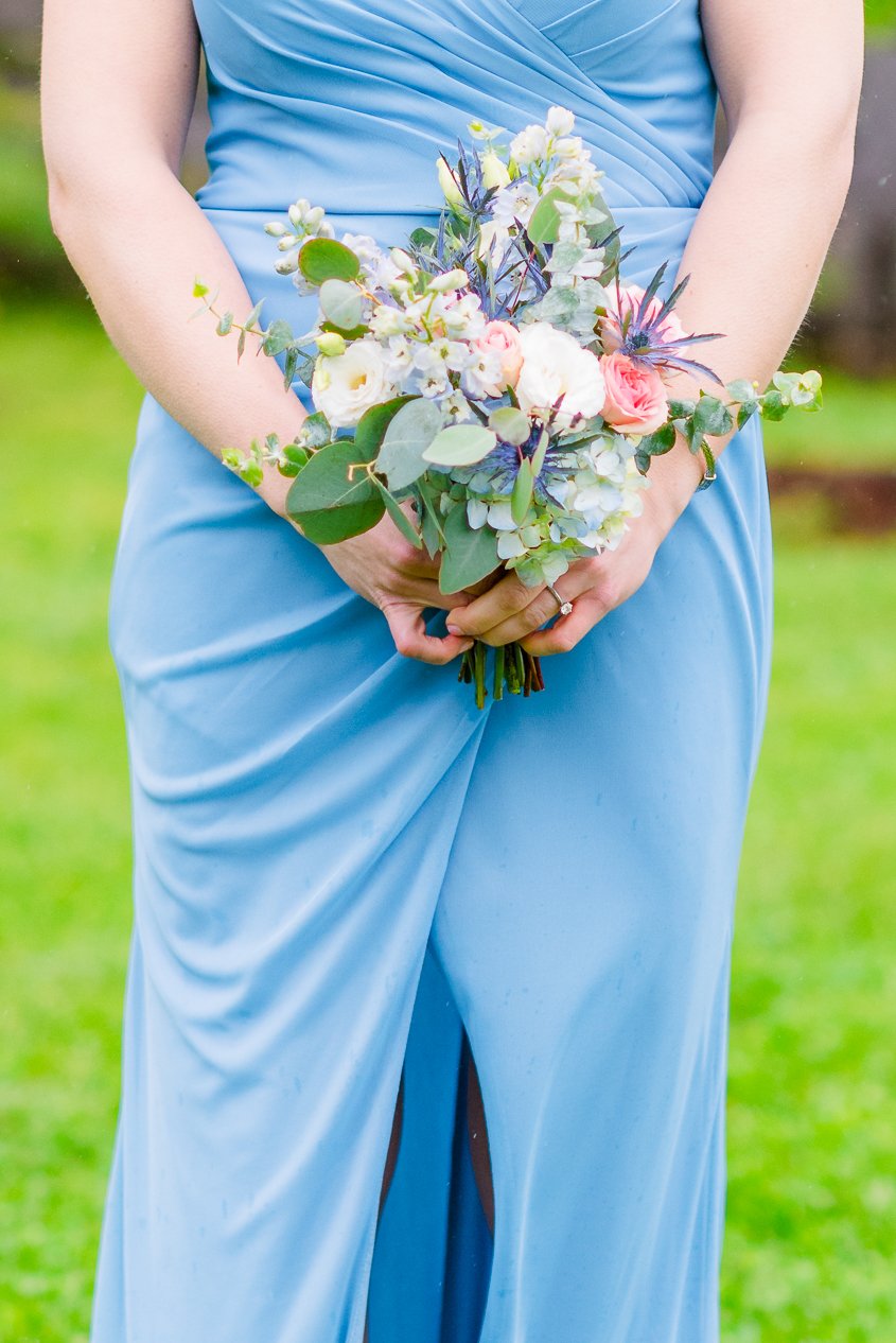 GlasgowFarm_RainWedding_Spring_FredericksburgWeddingphotographer_youseephotography_LeslieNick_blogpic187.jpg