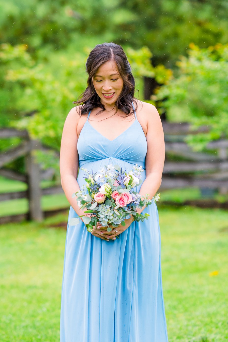 GlasgowFarm_RainWedding_Spring_FredericksburgWeddingphotographer_youseephotography_LeslieNick_blogpic196.jpg