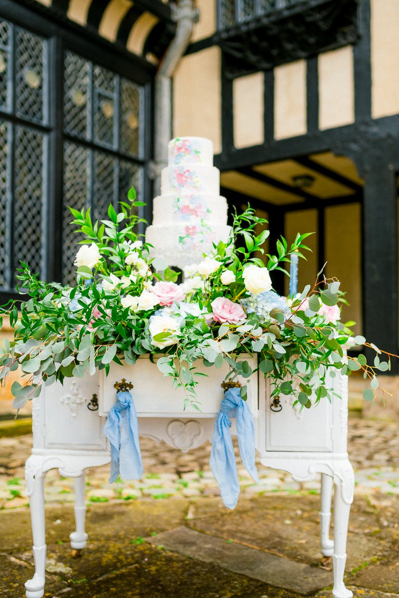 RichmondWedding_AgecroftHallGardens_SpringColors_styledshoot_Bridgerton_youseephotography_pic51.jpg