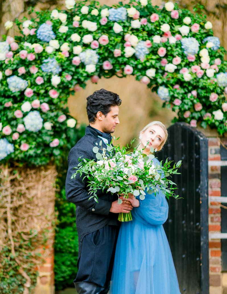 RichmondWedding_AgecroftHallGardens_SpringColors_styledshoot_Bridgerton_youseephotography_pic110.jpg