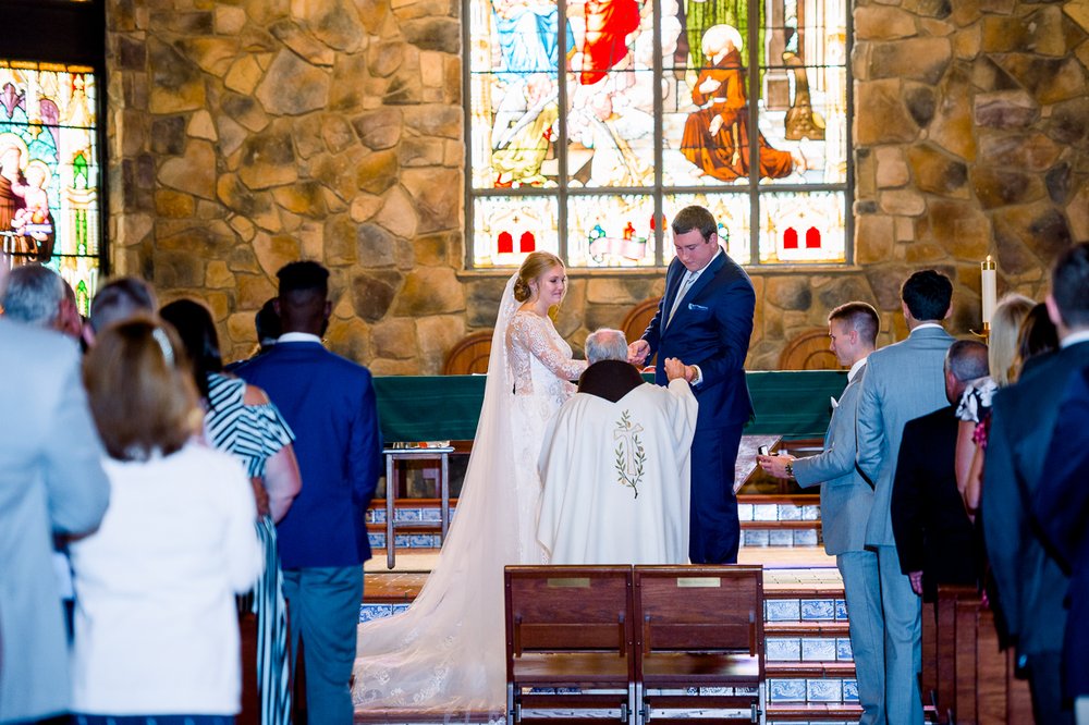 PrinceWilliamCountyWedding_StFrancisOfAssisi_CatholicChurchWedding_FallColors_youseephotography_JT_pic45.jpg