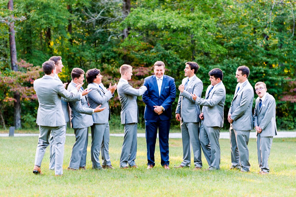 PrinceWilliamCountyWedding_StFrancisOfAssisi_CatholicChurchWedding_FallColors_youseephotography_JT_pic103.jpg