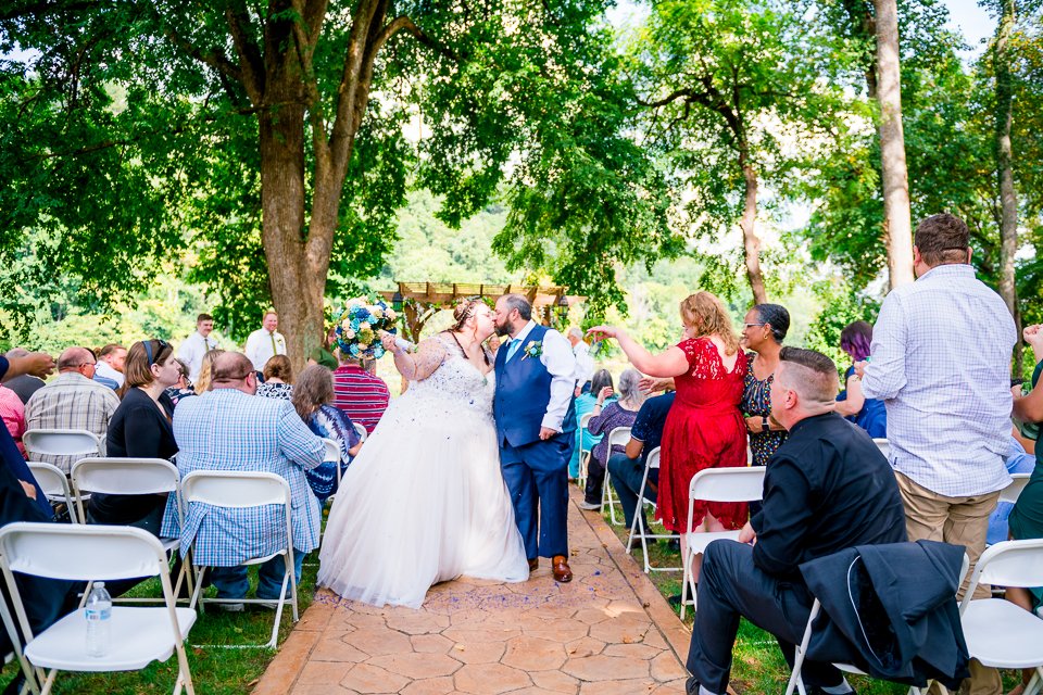 RiversideWeddingsByClore_FredericksburgWedding_youseephotography_LyndseyRoy_blog_pic75.jpg