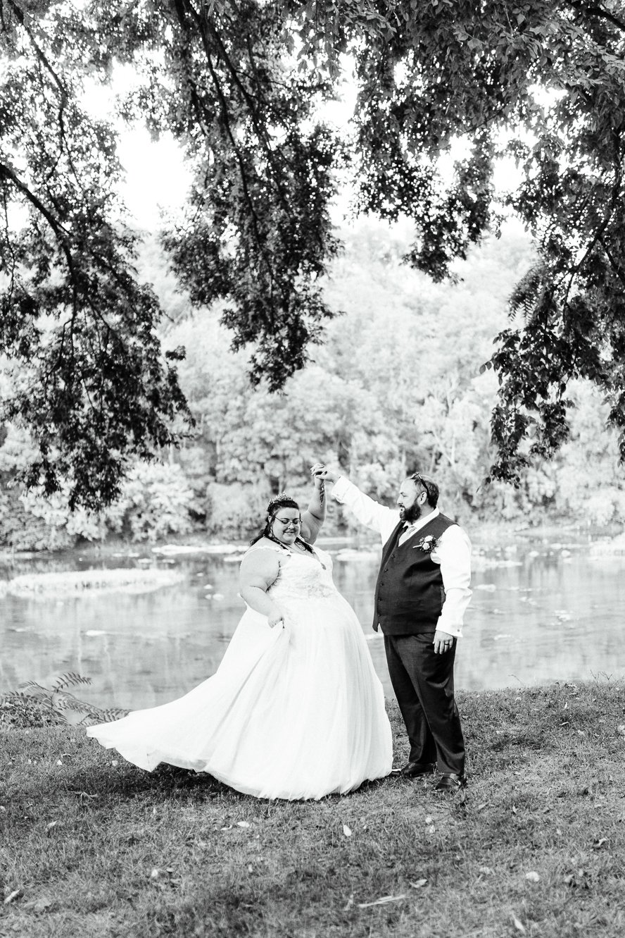 RiversideWeddingsByClore_FredericksburgWedding_youseephotography_LyndseyRoy_blog_pic89.jpg