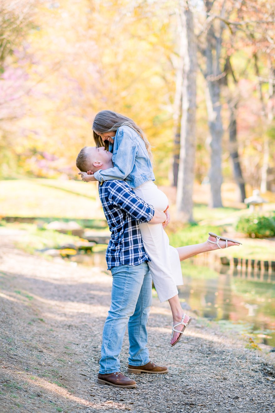 Maymont_EngagementSession_SpringPhotos_RichmondPhotographer_youseephotography_BrandiDevin_blogpic4.jpg