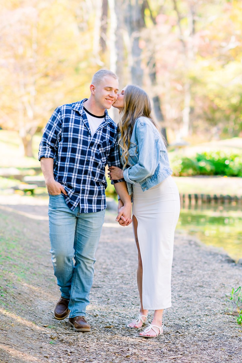 Maymont_EngagementSession_SpringPhotos_RichmondPhotographer_youseephotography_BrandiDevin_blogpic80.jpg