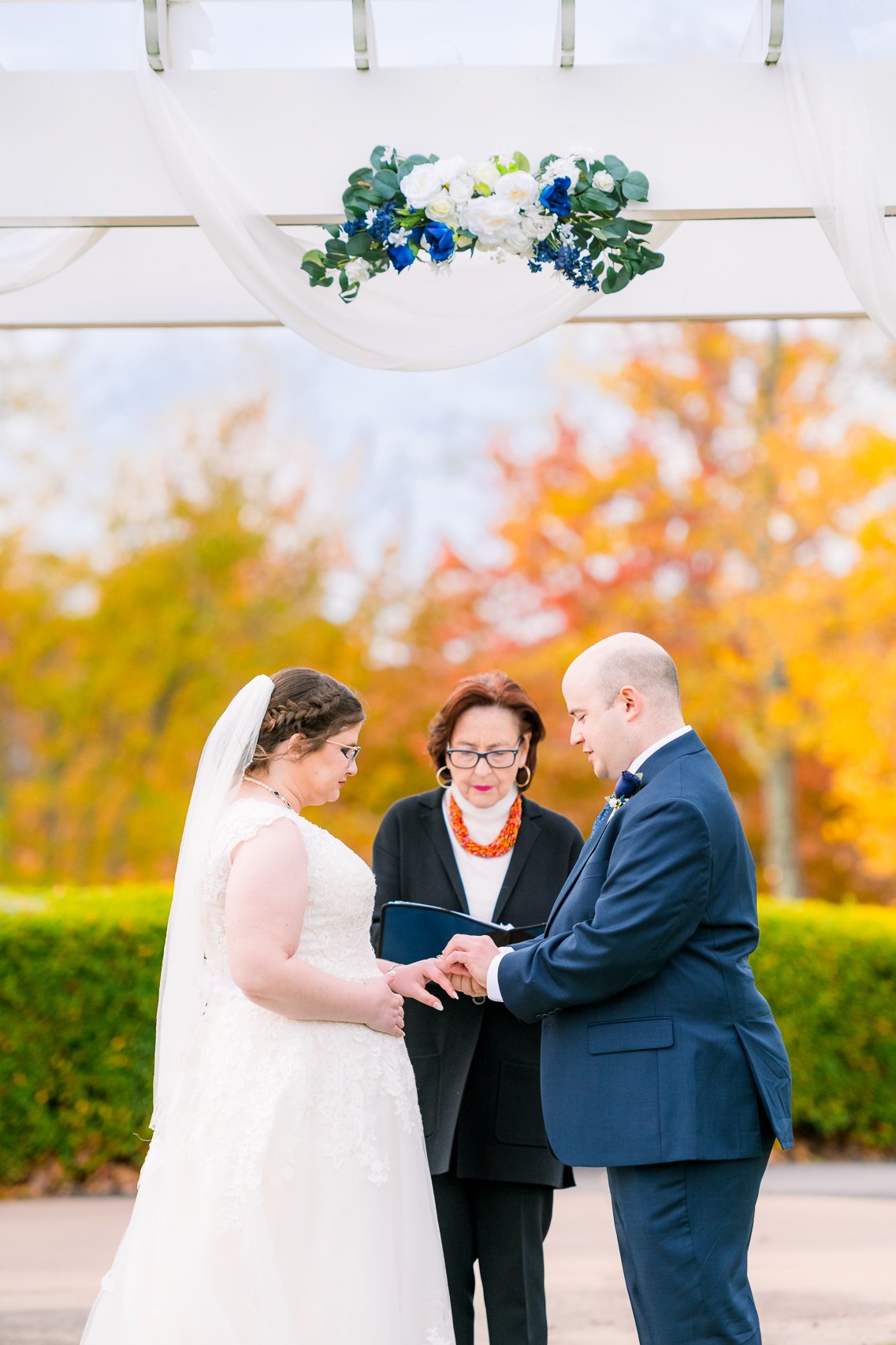 DominionValleyCountryClub_FallWedding_youseephotography_MargotNick_blogpic36.jpg