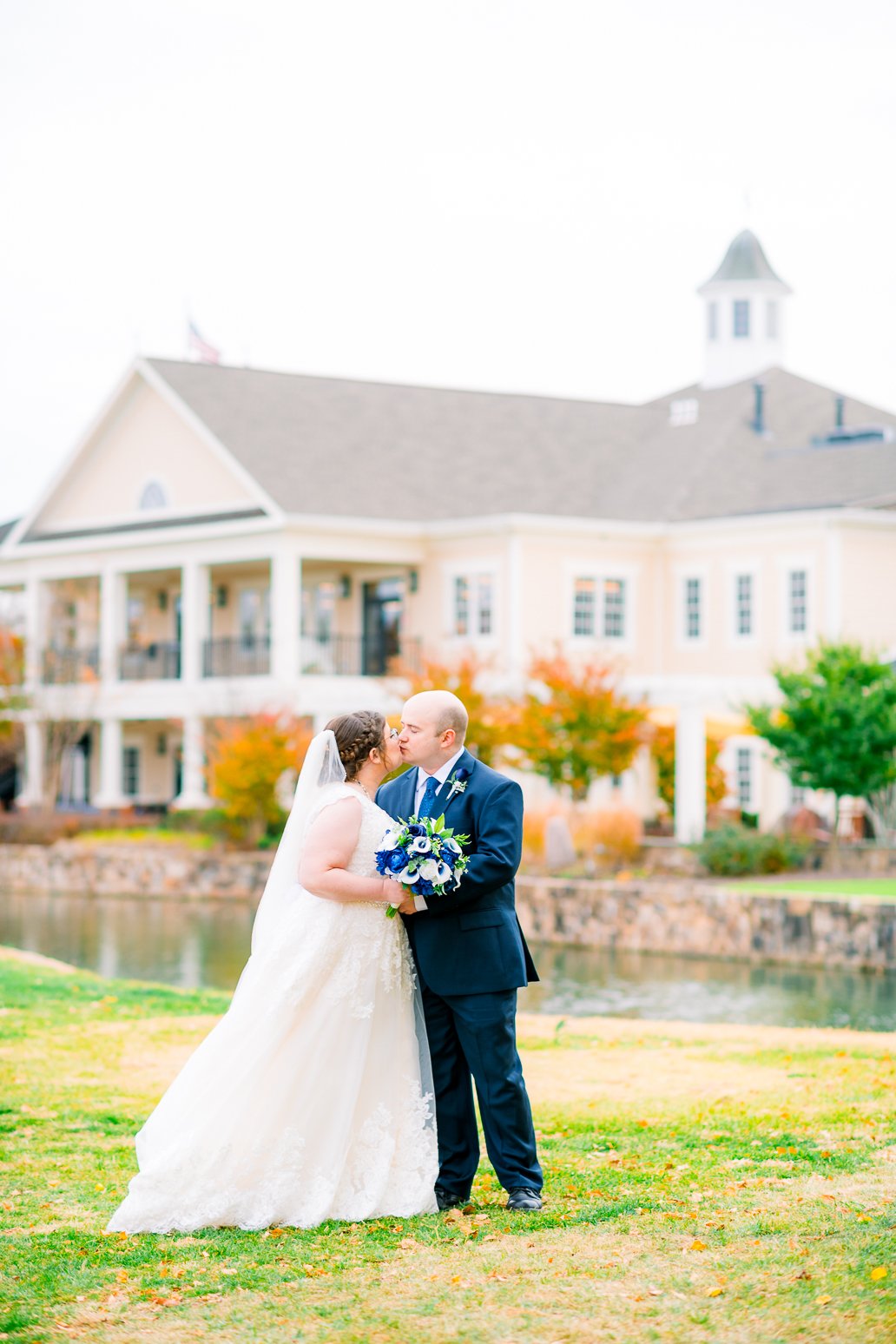 DominionValleyCountryClub_FallWedding_youseephotography_MargotNick_blogpic40.jpg