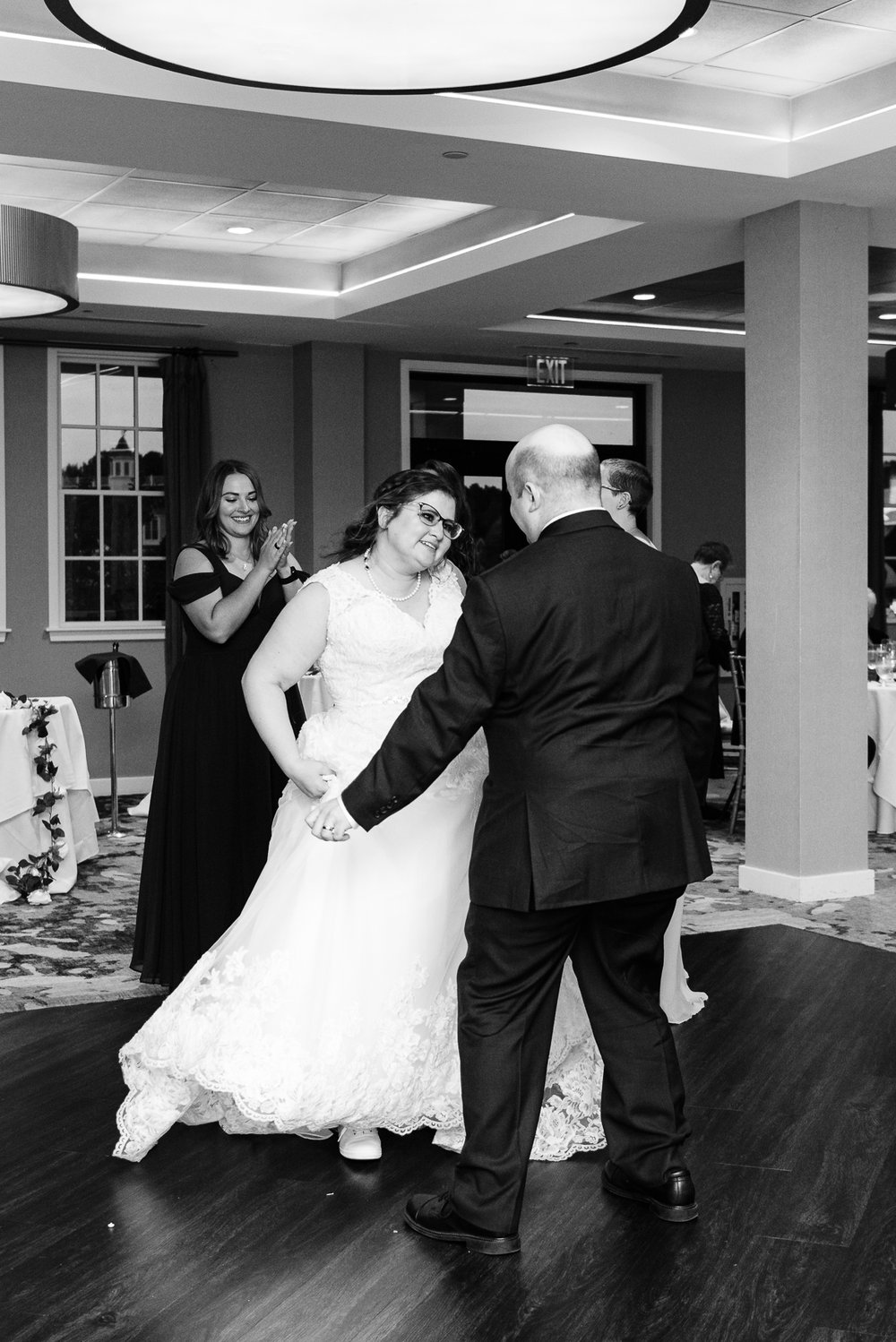 DominionValleyCountryClub_FallWedding_youseephotography_MargotNick_blogpic77.jpg