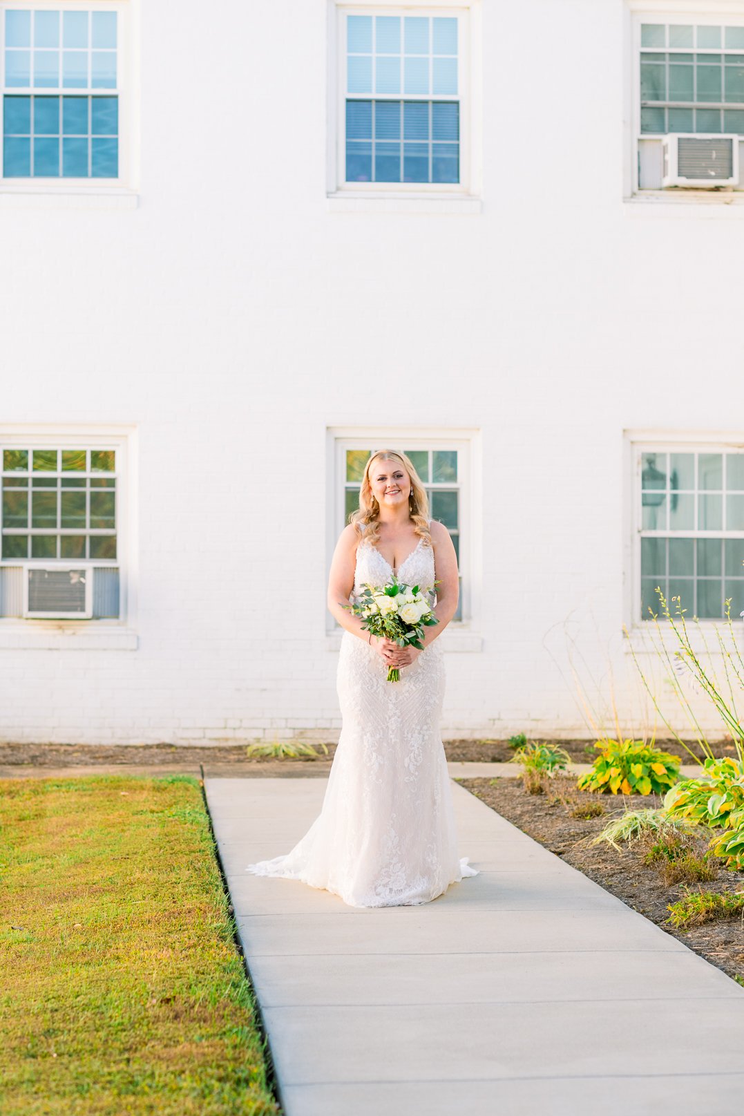 DowntownFredericksburgWedding_ChurchWedding_FallWedding_youseephotography_MeredithSteven_blogpic53.jpg