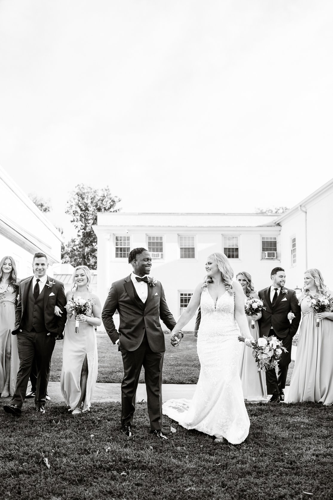 DowntownFredericksburgWedding_ChurchWedding_FallWedding_youseephotography_MeredithSteven_blogpic148.jpg