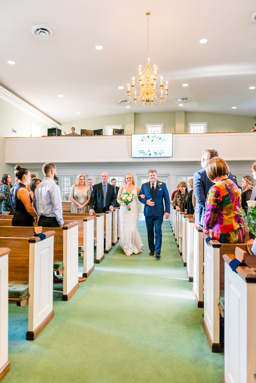 DowntownFredericksburgWedding_ChurchWedding_FallWedding_youseephotography_MeredithSteven_blogpic159.jpg