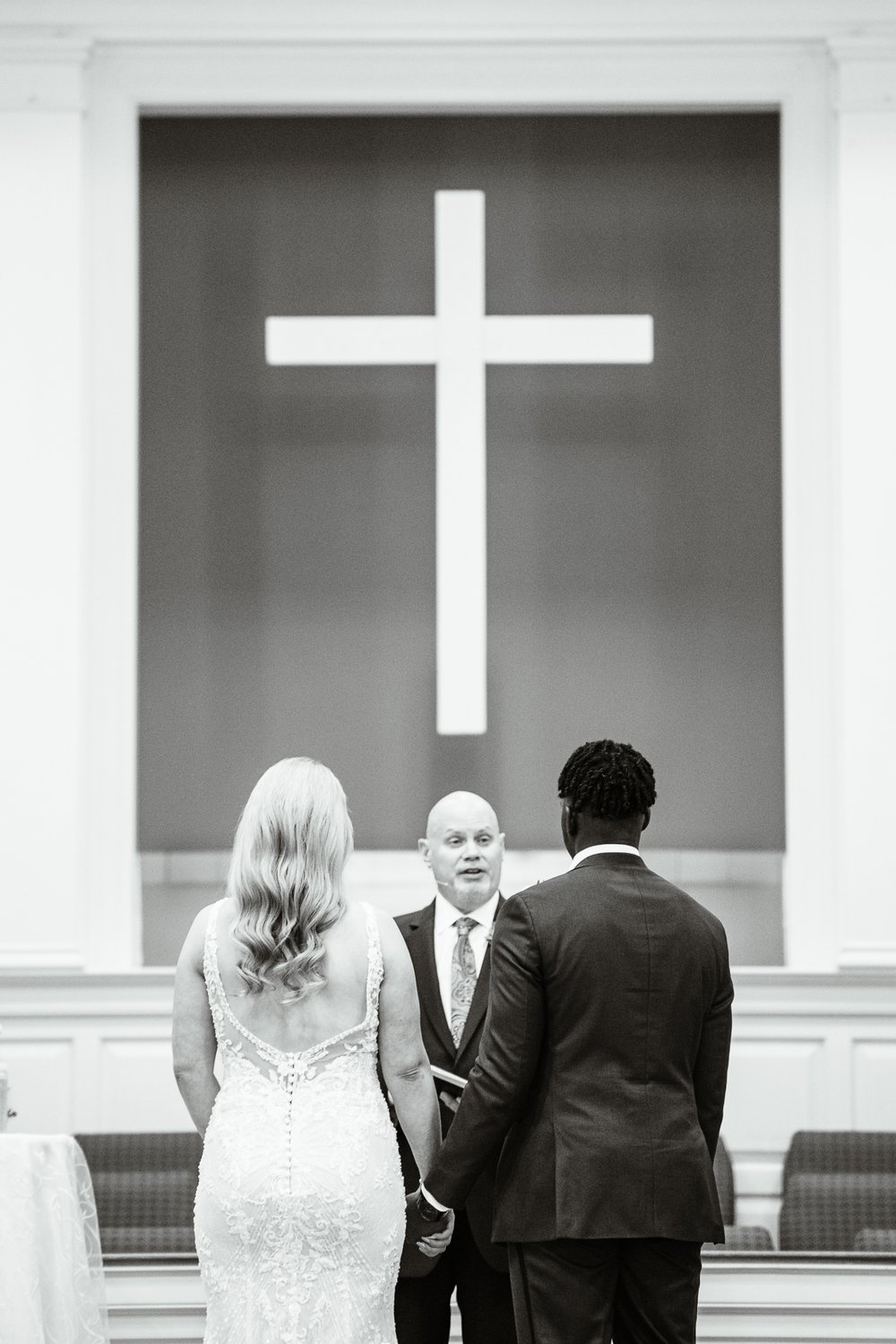 DowntownFredericksburgWedding_ChurchWedding_FallWedding_youseephotography_MeredithSteven_blogpic169.jpg