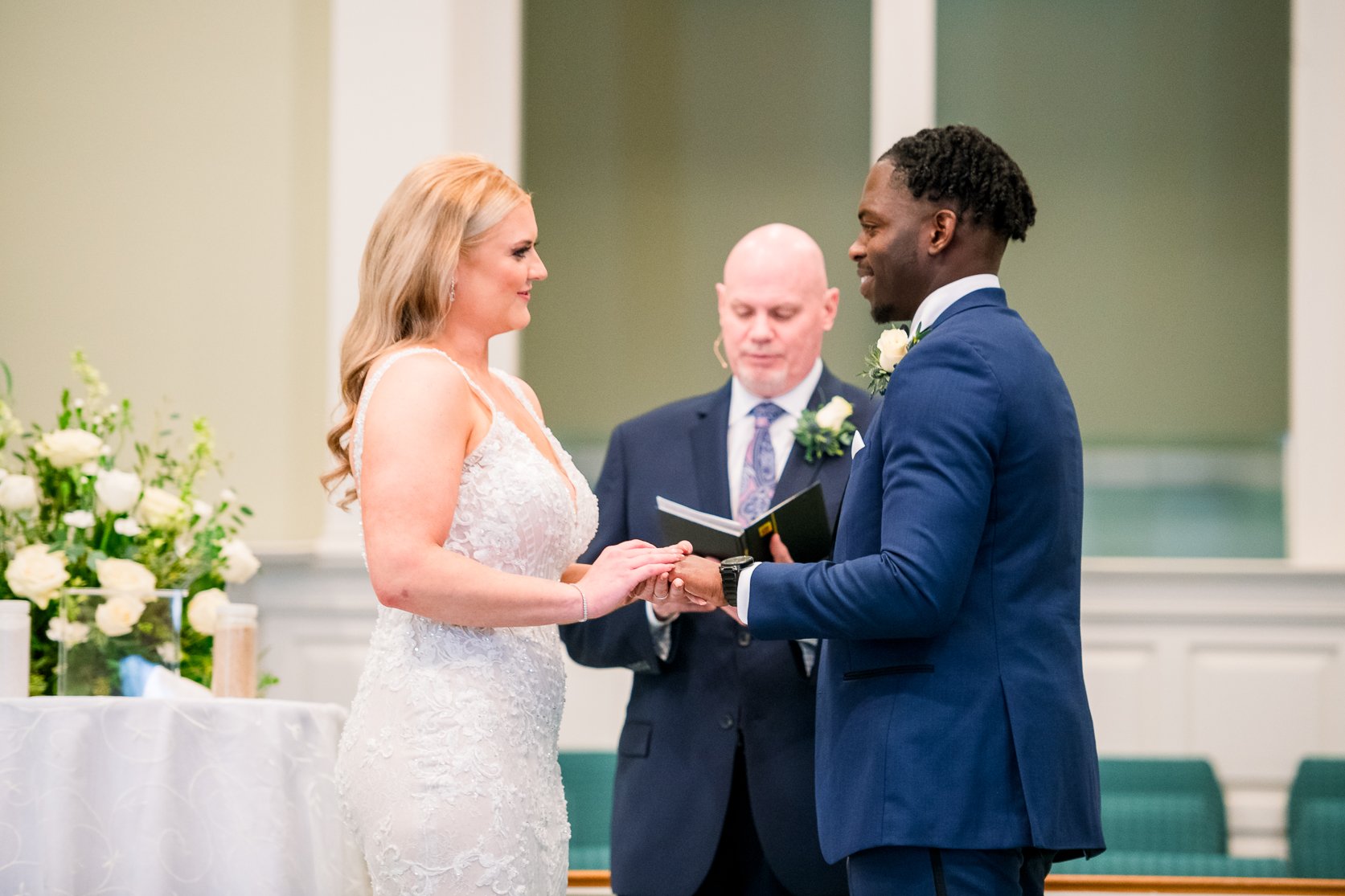 DowntownFredericksburgWedding_ChurchWedding_FallWedding_youseephotography_MeredithSteven_blogpic175.jpg