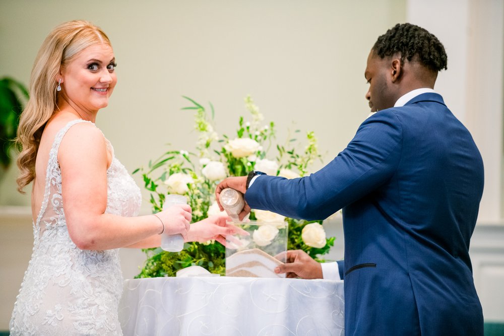 DowntownFredericksburgWedding_ChurchWedding_FallWedding_youseephotography_MeredithSteven_blogpic178.jpg