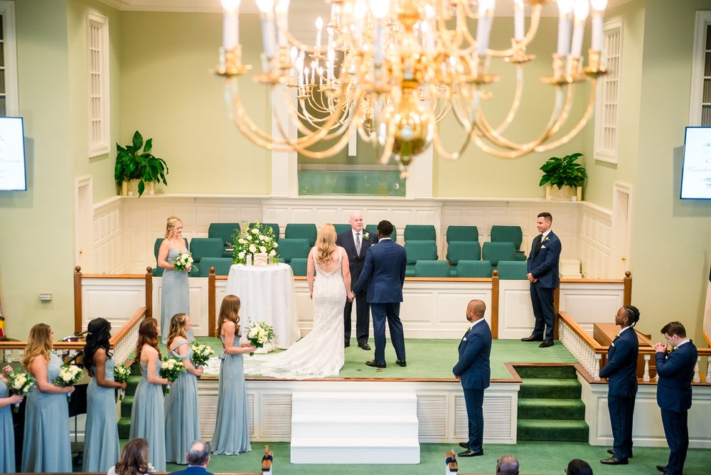 DowntownFredericksburgWedding_ChurchWedding_FallWedding_youseephotography_MeredithSteven_blogpic181.jpg