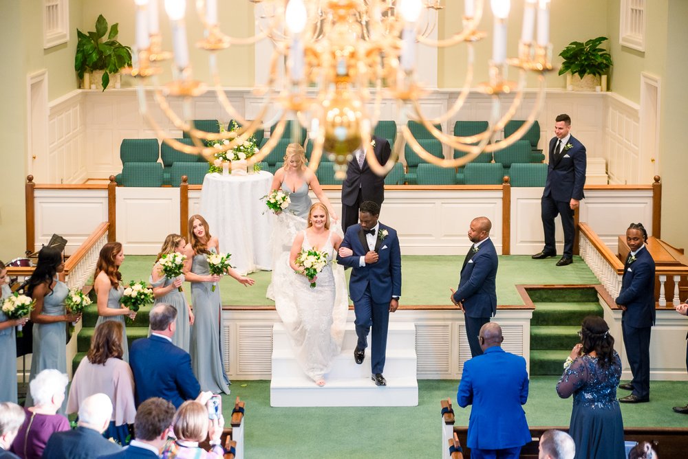 DowntownFredericksburgWedding_ChurchWedding_FallWedding_youseephotography_MeredithSteven_blogpic187.jpg