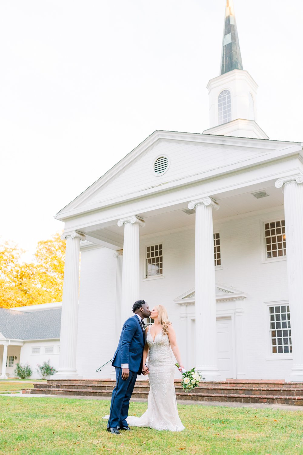 DowntownFredericksburgWedding_ChurchWedding_FallWedding_youseephotography_MeredithSteven_blogpic201.jpg