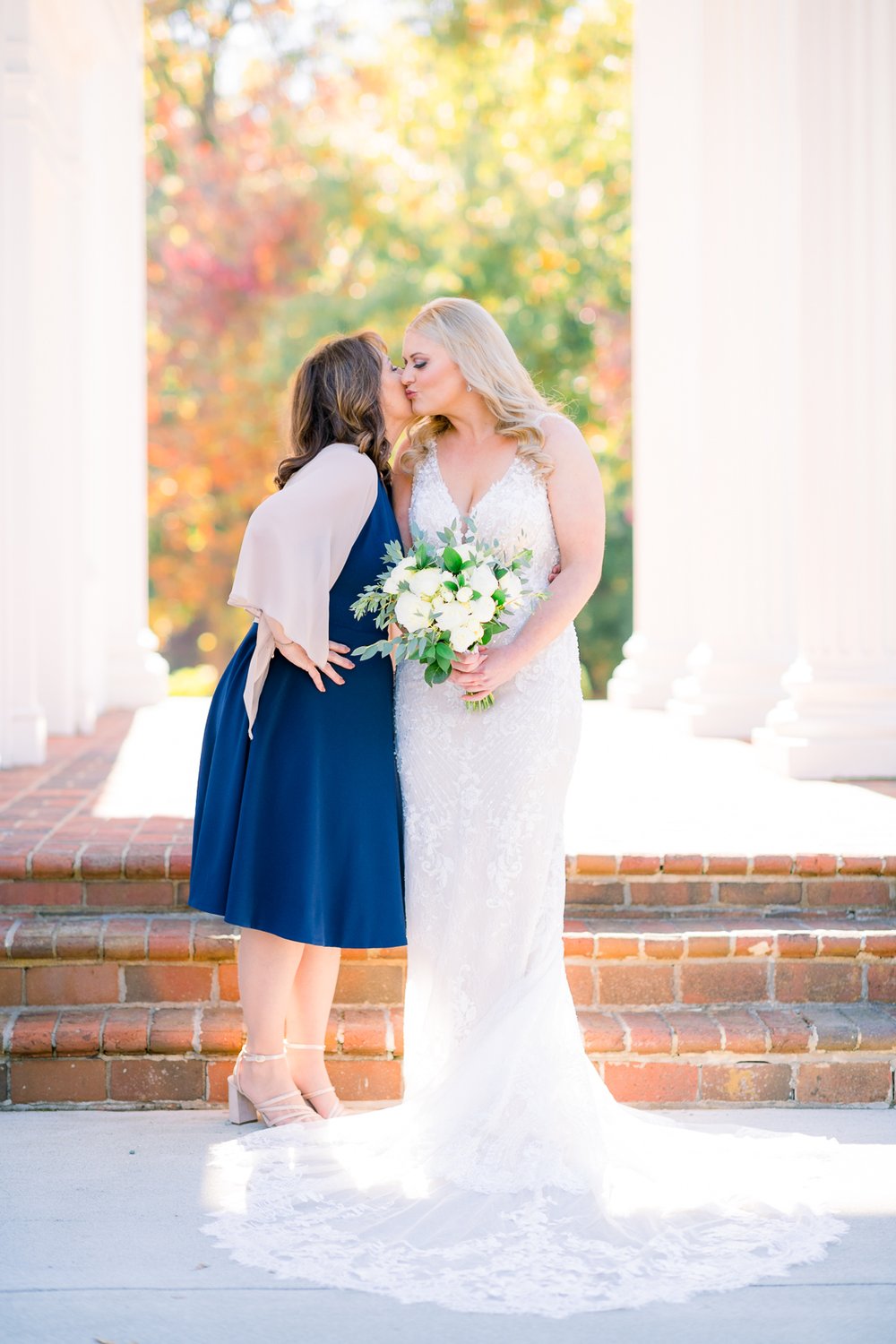 DowntownFredericksburgWedding_ChurchWedding_FallWedding_youseephotography_MeredithSteven_blogpic117.jpg