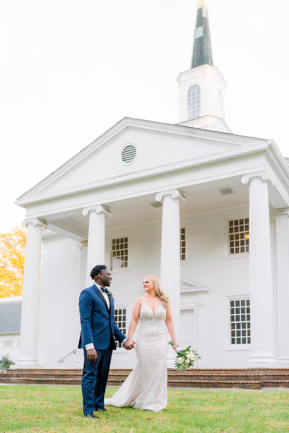 DowntownFredericksburgWedding_ChurchWedding_FallWedding_youseephotography_MeredithSteven_blogpic202.jpg