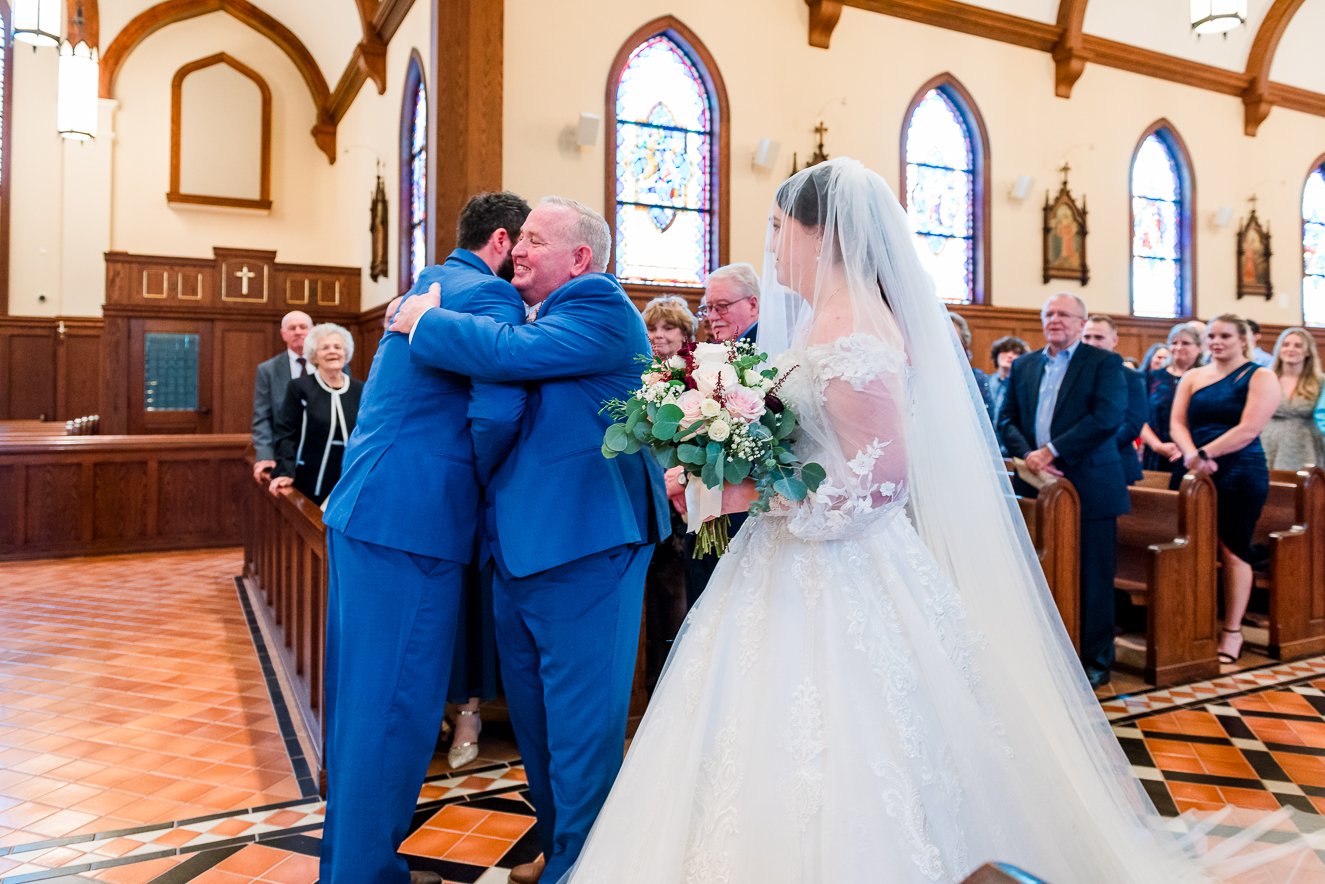 TheCoveAtFawnLake_FredericksburgWedding_StJudeChurchWedding_youseephotography_CarlyReace_blogpic57.jpg