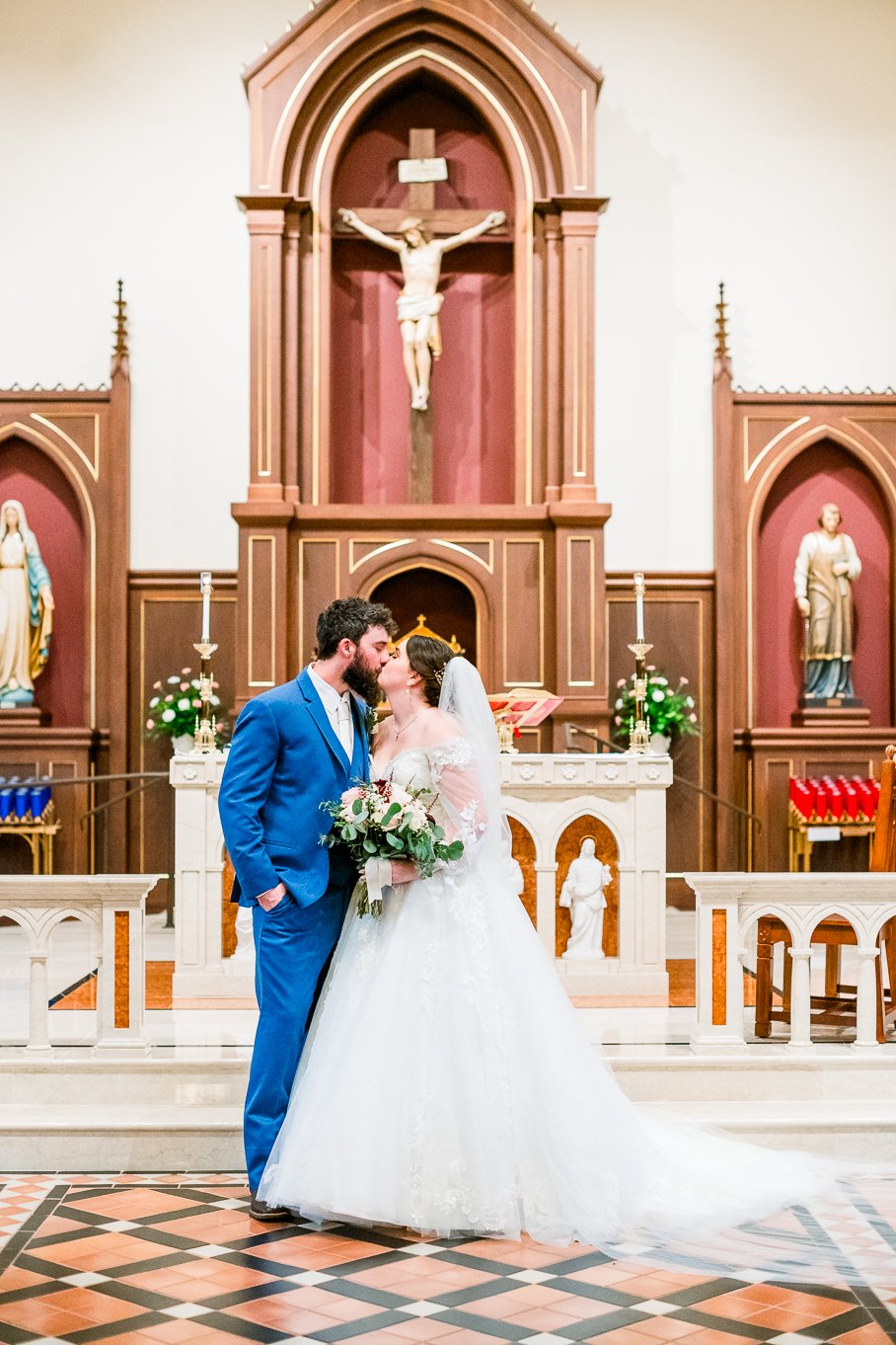 TheCoveAtFawnLake_FredericksburgWedding_StJudeChurchWedding_youseephotography_CarlyReace_blogpic87.jpg