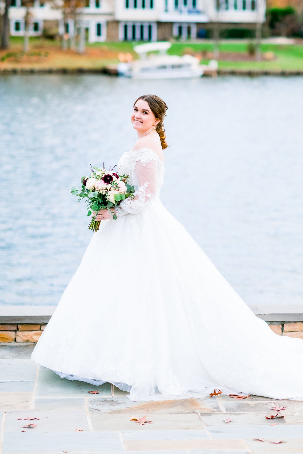 TheCoveAtFawnLake_FredericksburgWedding_StJudeChurchWedding_youseephotography_CarlyReace_blogpic146.jpg