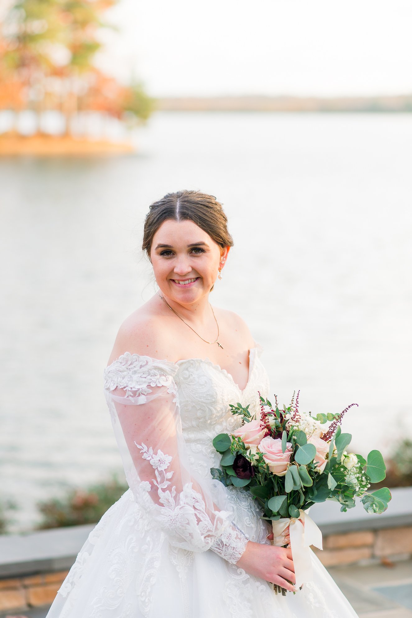 TheCoveAtFawnLake_FredericksburgWedding_StJudeChurchWedding_youseephotography_CarlyReace_blogpic182.jpg