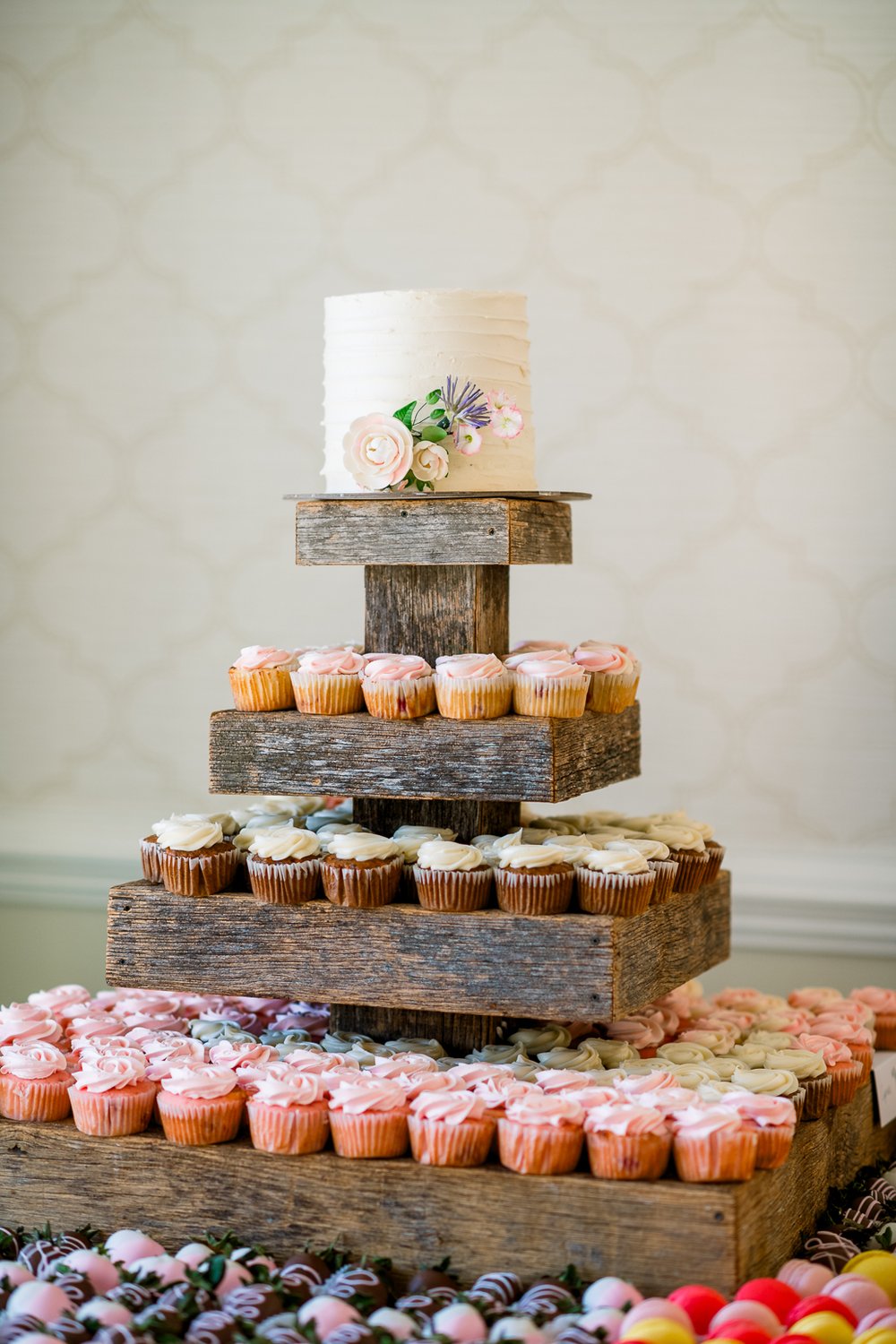 TheCoveAtFawnLake_FredericksburgWedding_StJudeChurchWedding_youseephotography_CarlyReace_blogpic250.jpg