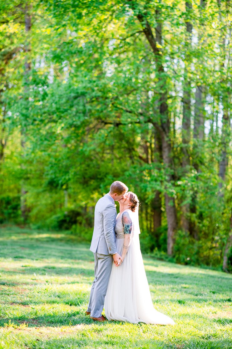 StevensonRidge_SpringWedding_FredericksburgWeddingPhotographer_youseephotography_NoelDavid_blog_pic101a.jpg