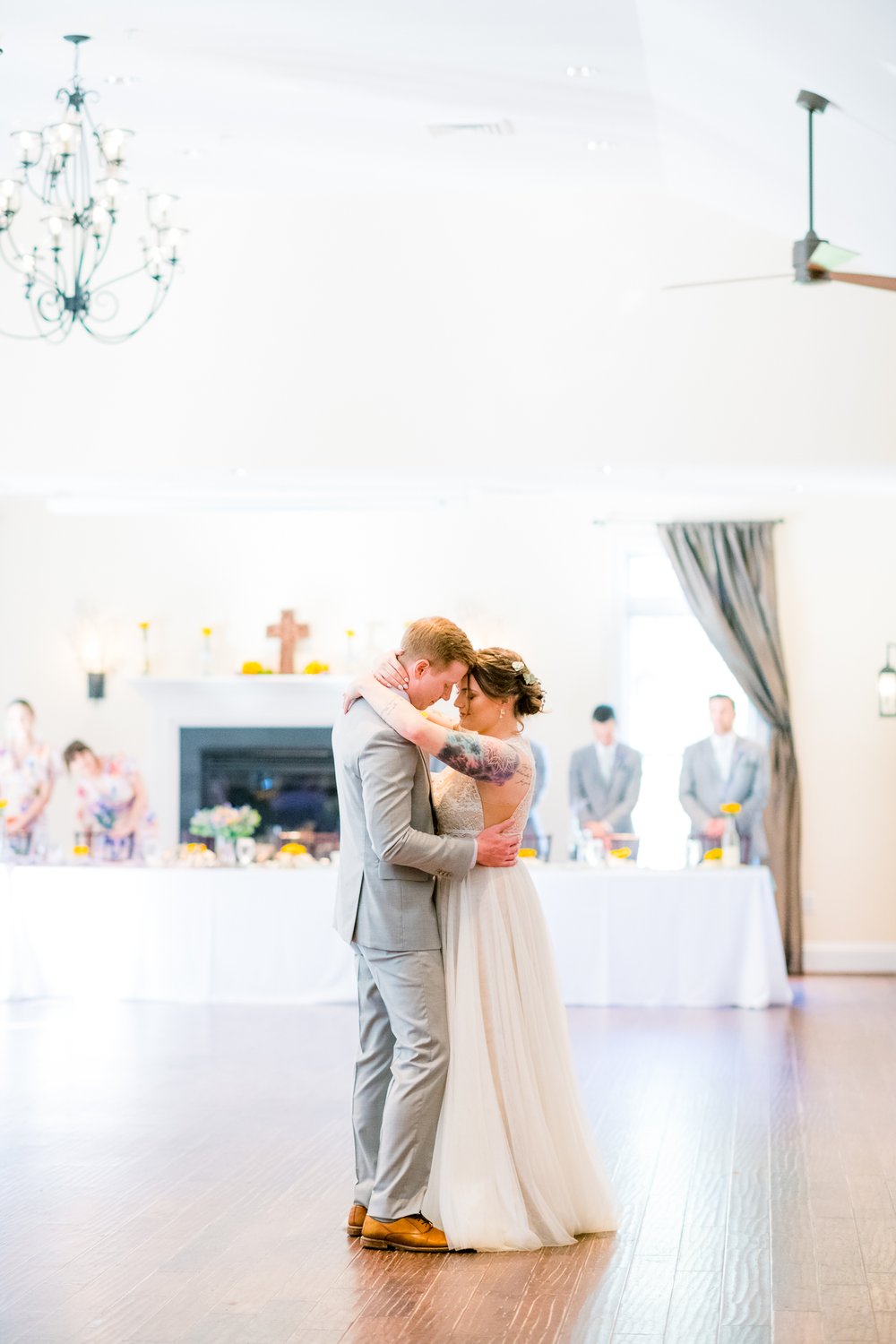 StevensonRidge_SpringWedding_FredericksburgWeddingPhotographer_youseephotography_NoelDavid_blog_pic162.jpg