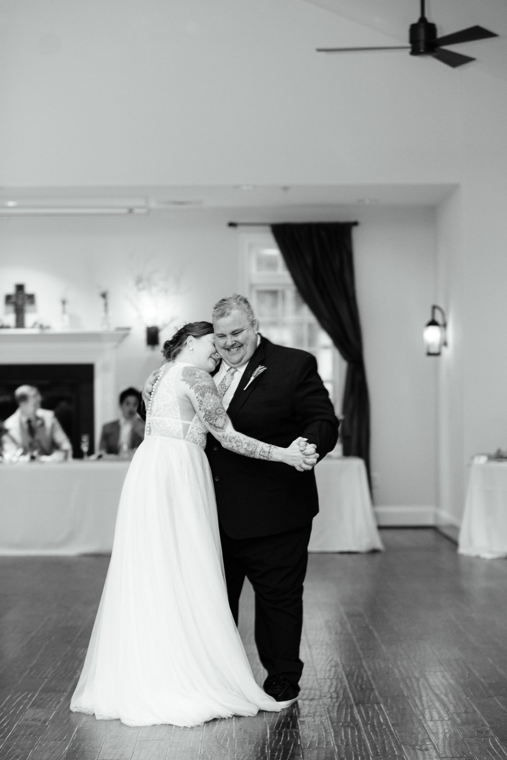 StevensonRidge_SpringWedding_FredericksburgWeddingPhotographer_youseephotography_NoelDavid_blog_pic165a.jpg