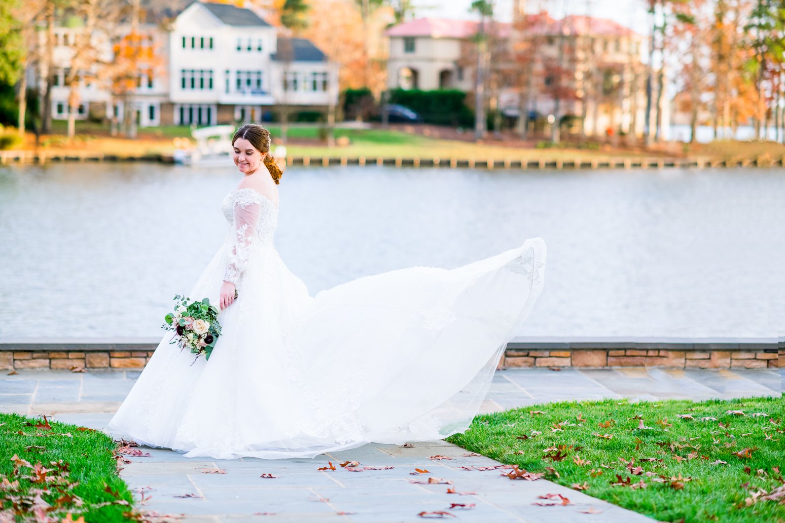 TheCoveAtFawnLake_FredericksburgWedding_StJudeChurchWedding_youseephotography_CarlyReace_blogpic197.jpg