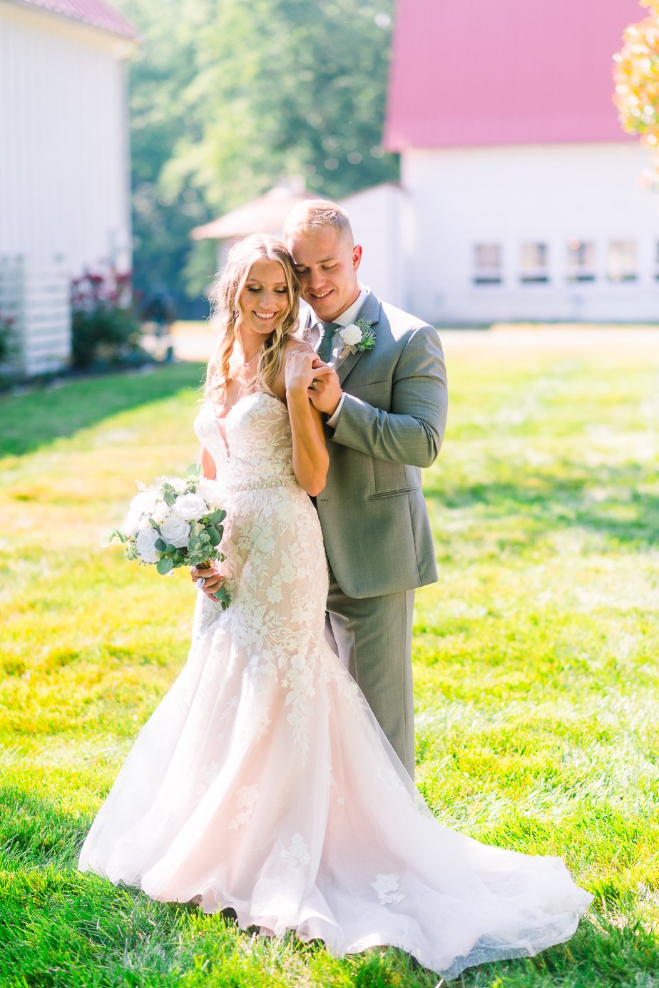 BellePleasure_SummerWedding_FredericksburgWeddingPhotographer_youseephotography_BrandiDevin_blog_pic72b.jpg