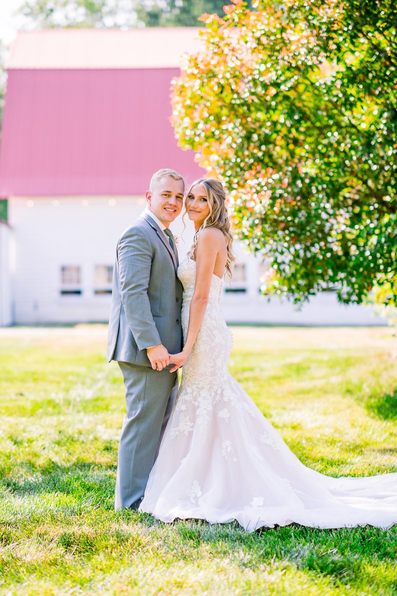 BellePleasure_SummerWedding_FredericksburgWeddingPhotographer_youseephotography_BrandiDevin_blog_pic151a.jpg