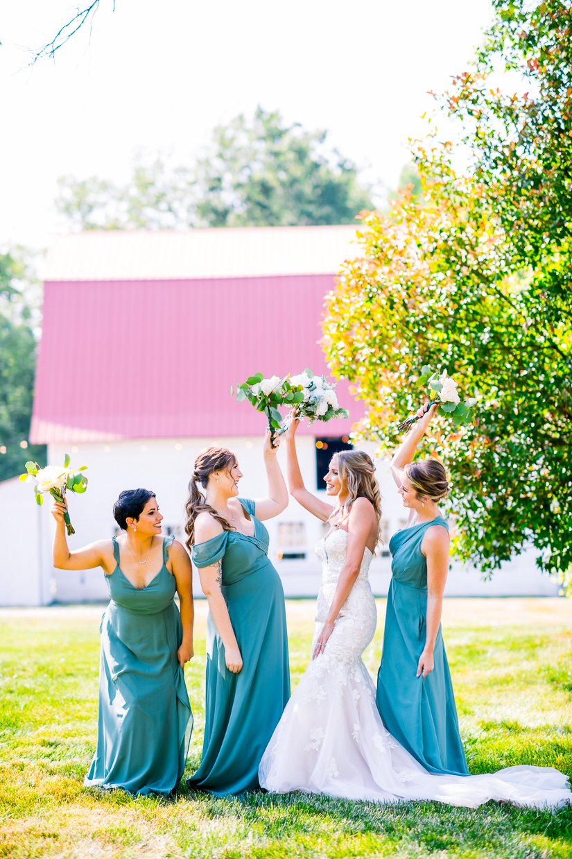 BellePleasure_SummerWedding_FredericksburgWeddingPhotographer_youseephotography_BrandiDevin_blog_pic164.jpg