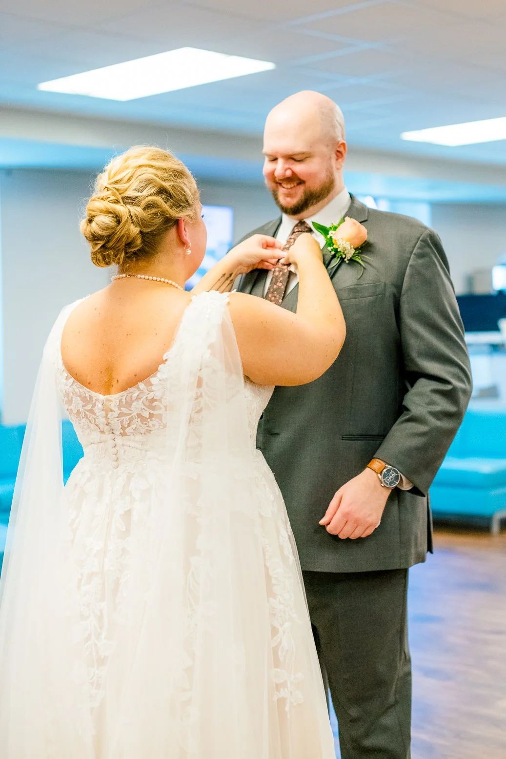 Downtown Fredericksburg_FallWedding_WeddingPhotographersFredericksburgVA_youseephotography_AlexBrandon_blogpic31.jpg