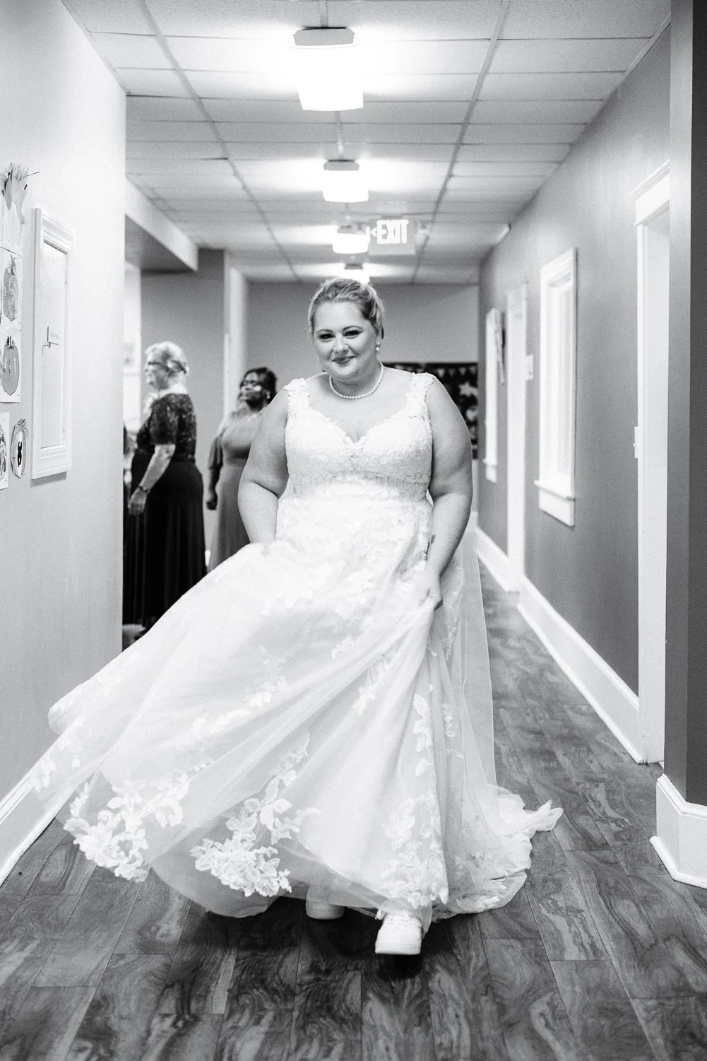 Downtown Fredericksburg_FallWedding_WeddingPhotographersFredericksburgVA_youseephotography_AlexBrandon_blogpic33.jpg