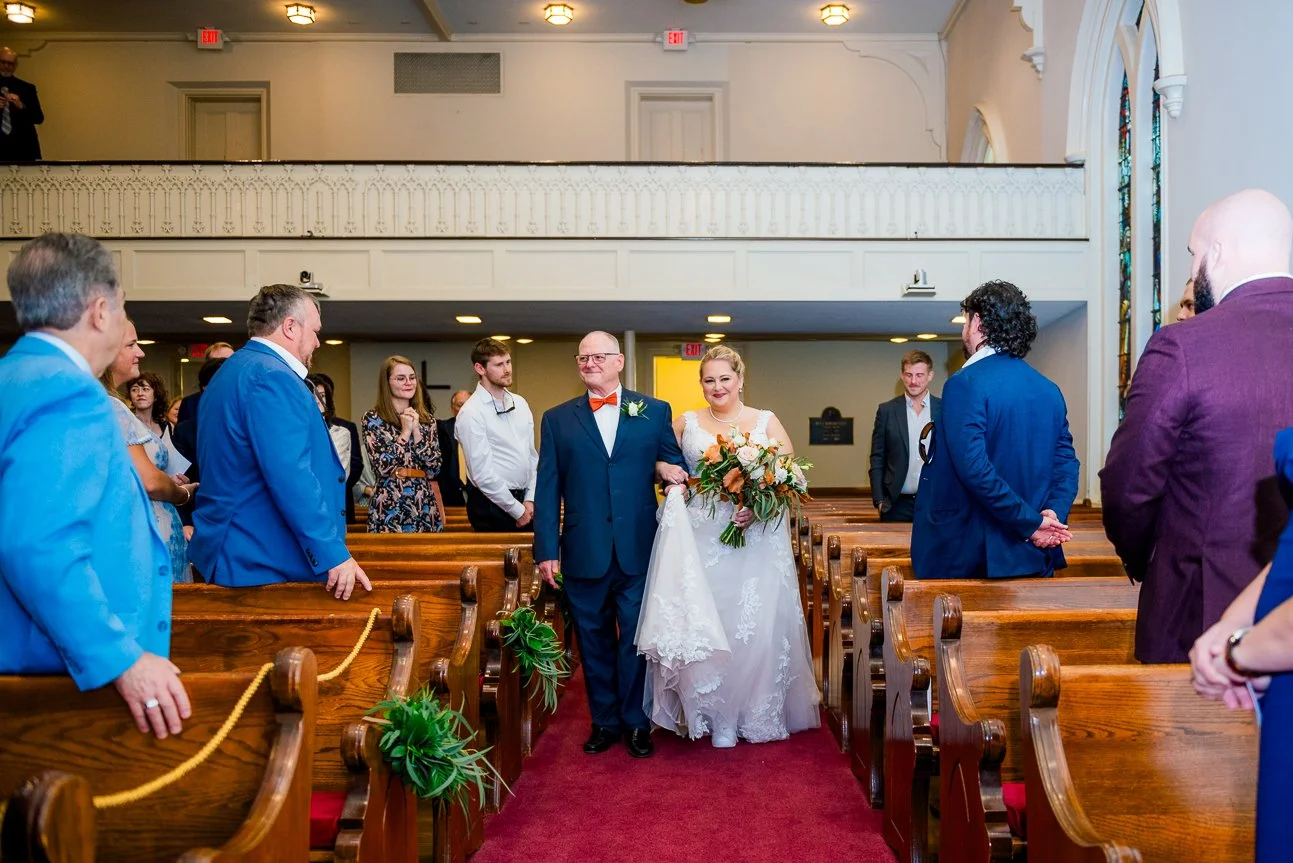 Downtown Fredericksburg_FallWedding_WeddingPhotographersFredericksburgVA_youseephotography_AlexBrandon_blogpic48.jpg