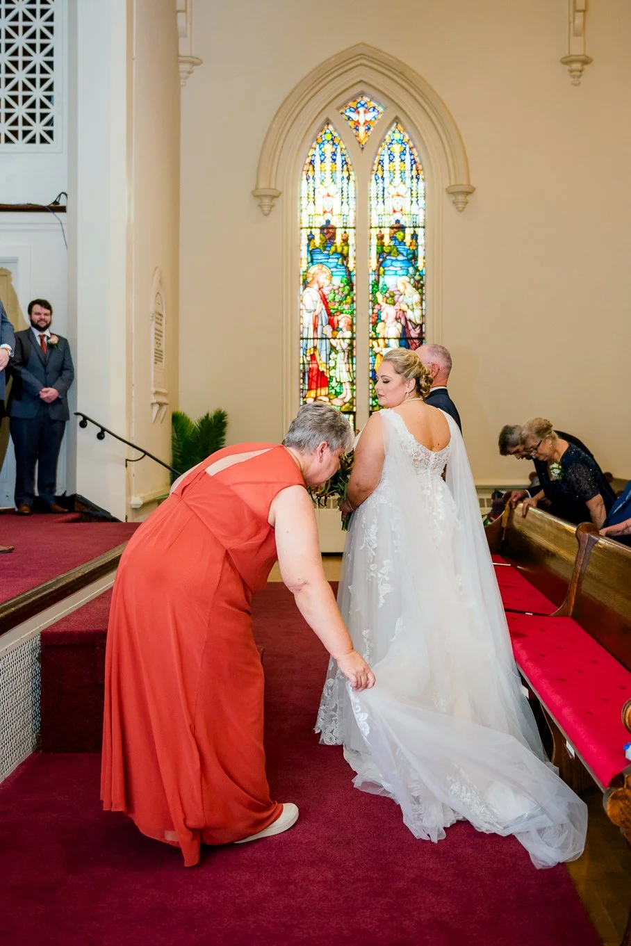 Downtown Fredericksburg_FallWedding_WeddingPhotographersFredericksburgVA_youseephotography_AlexBrandon_blogpic53.jpg
