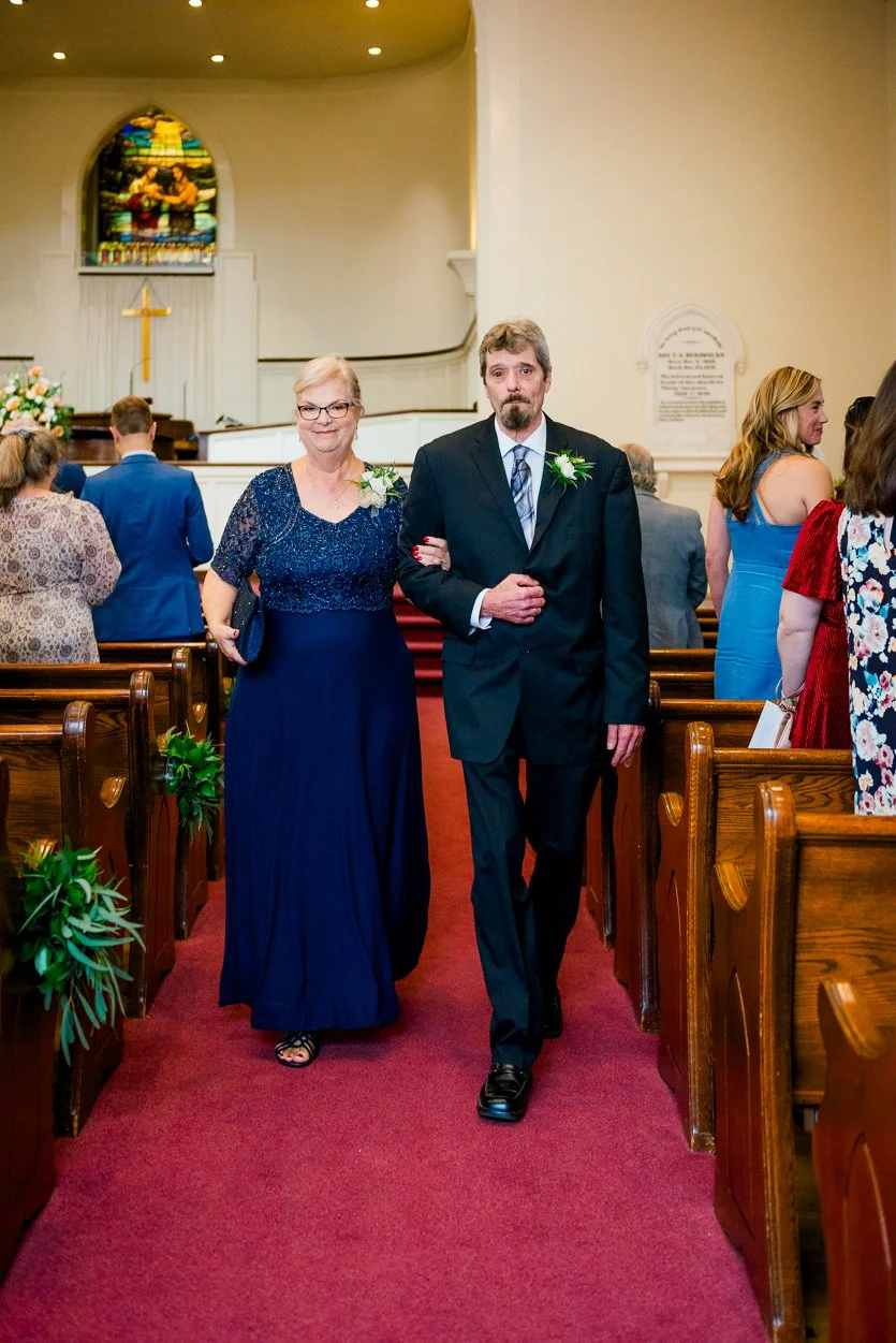 Downtown Fredericksburg_FallWedding_WeddingPhotographersFredericksburgVA_youseephotography_AlexBrandon_blogpic96.jpg