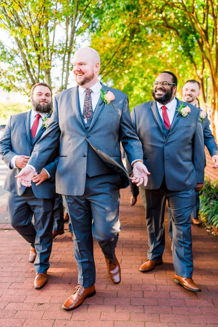 Downtown Fredericksburg_FallWedding_WeddingPhotographersFredericksburgVA_youseephotography_AlexBrandon_blogpic134.jpg