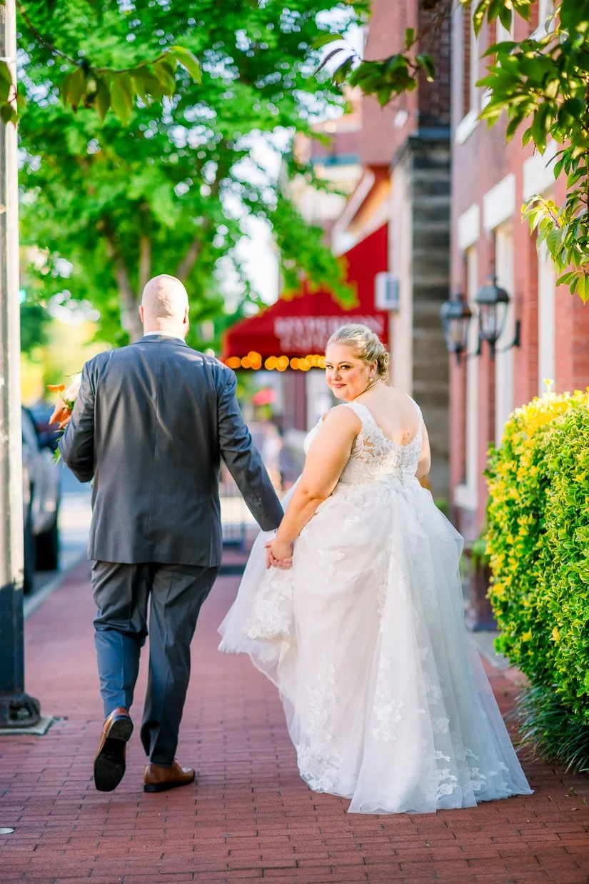 Downtown Fredericksburg_FallWedding_WeddingPhotographersFredericksburgVA_youseephotography_AlexBrandon_blogpic152.jpg
