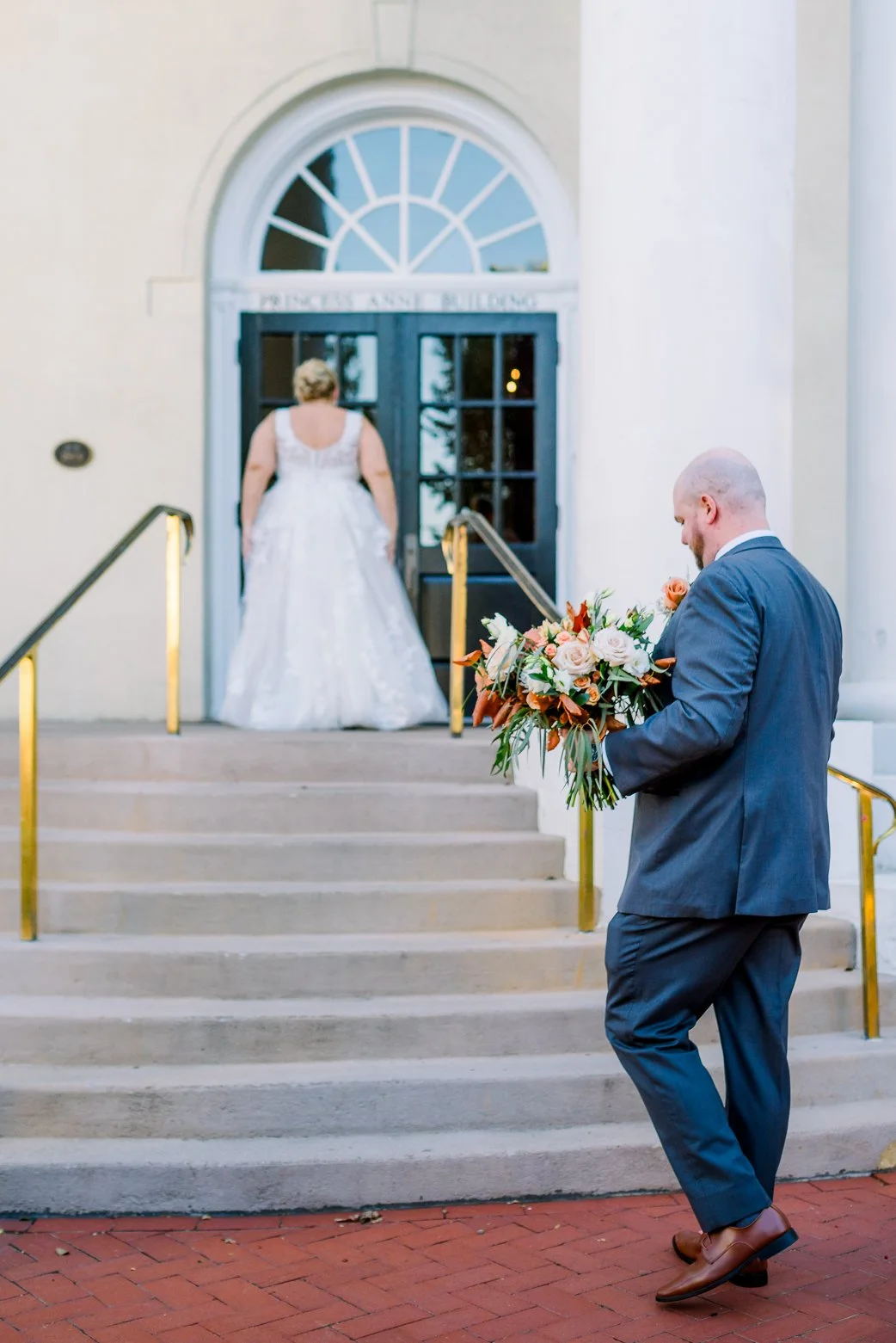 Downtown Fredericksburg_FallWedding_WeddingPhotographersFredericksburgVA_youseephotography_AlexBrandon_blogpic167.jpg