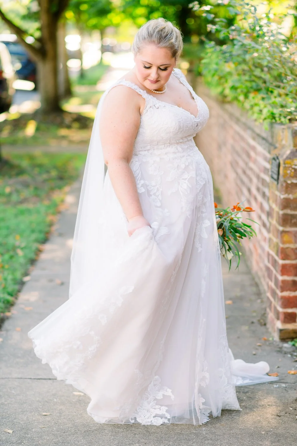 Downtown Fredericksburg_FallWedding_WeddingPhotographersFredericksburgVA_youseephotography_AlexBrandon_blogpic179.jpg